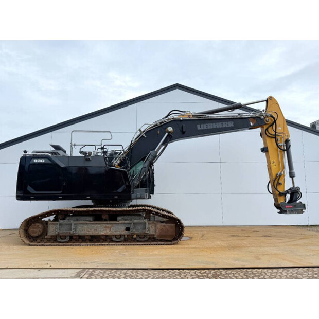 2020 ليبهير R930LC-45603160