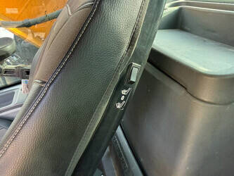 2020-liebherr-r930lc-45603168