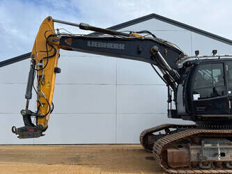 2020-liebherr-r930lc-45603174