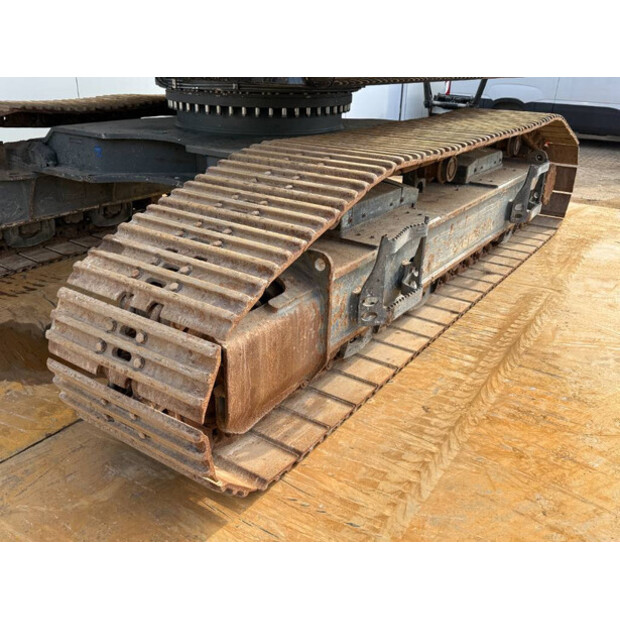 2020 ليبهير R930LC-45603181