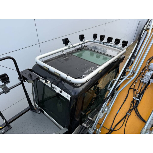 2020 ليبهير R930LC-45603192