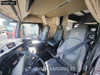 2016-mercedes-benz-actros-2551-1328676-45603231