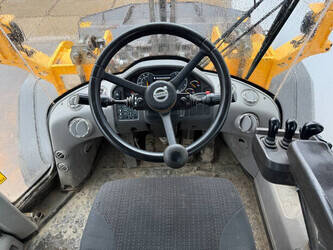 2019-volvo-l120h-1425417-45603298