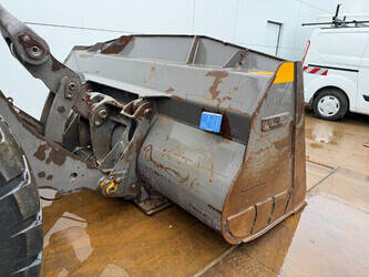 2019-volvo-l120h-1425417-45603305