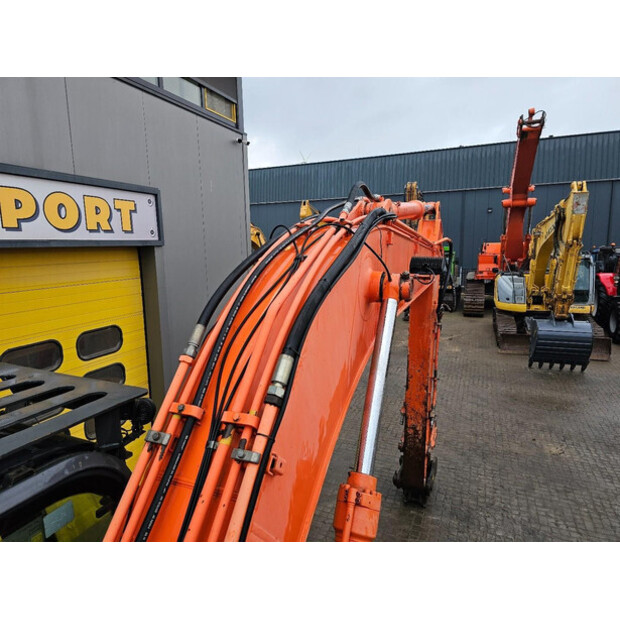 2007 Hitachi ZX210LC-3-45604436