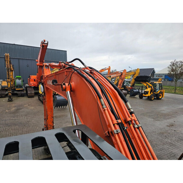 2007 Hitachi ZX210LC-3-45604437