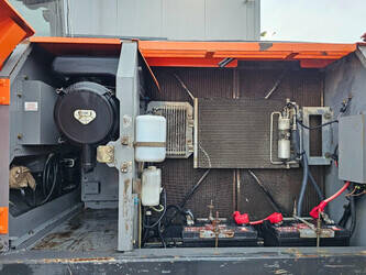 2007-hitachi-zx210lc-3-1425510-45604443