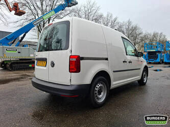 2020-volkswagen-caddy-1402727-45604465