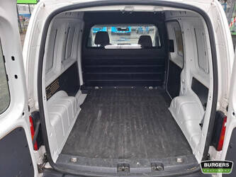 2020-volkswagen-caddy-1402727-45604477