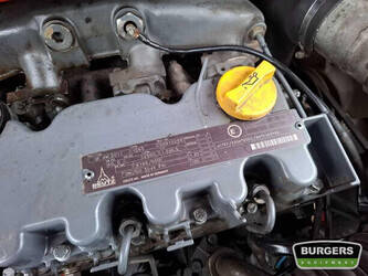 2004-weidemann-5006-1425511-45604678