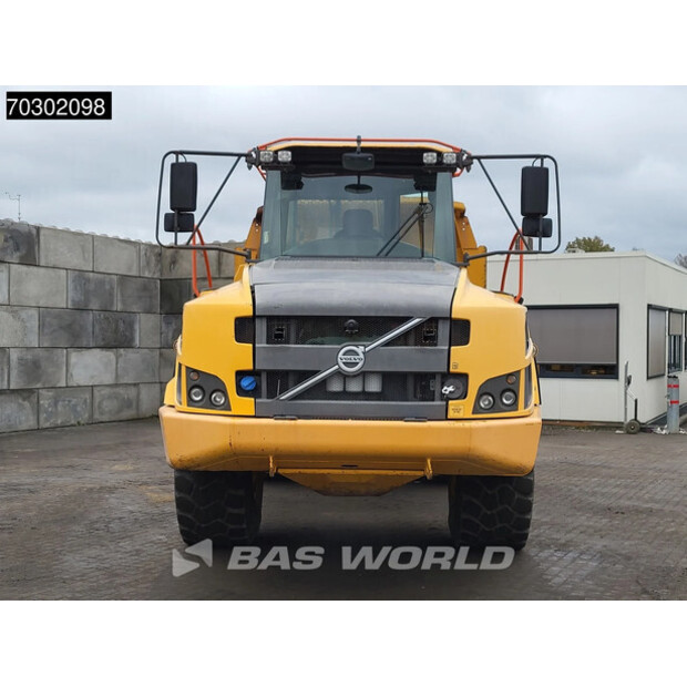 2016 فولفو A25G-45604899