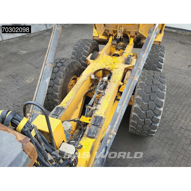 2016 فولفو A25G-45604900