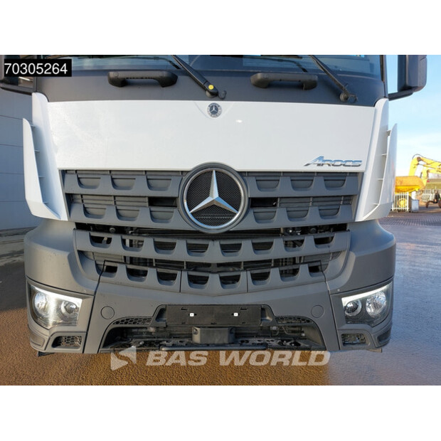 2025 Mercedes-Benz Arocs 4142-45605306