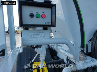 2025-mercedes-benz-arocs-4142-1425517-45605313