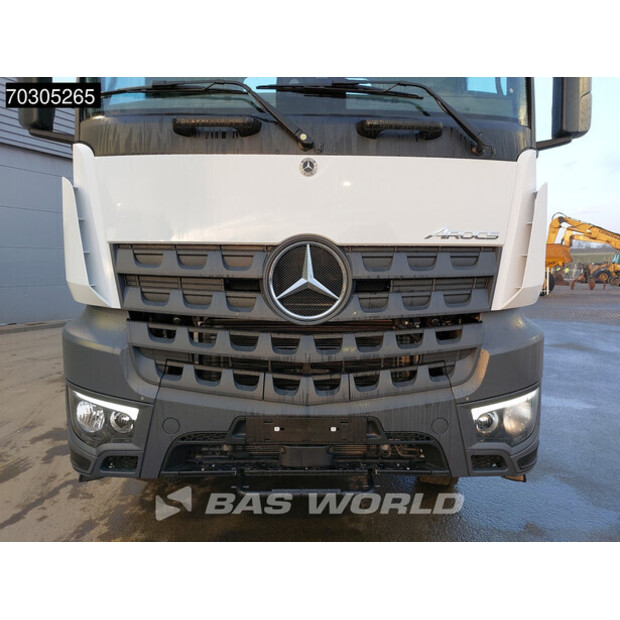 2025 مرسيدس بنز Arocs 4142-45605342