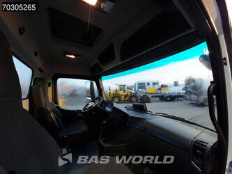 2025-mercedes-benz-arocs-4142-1425518-45605365