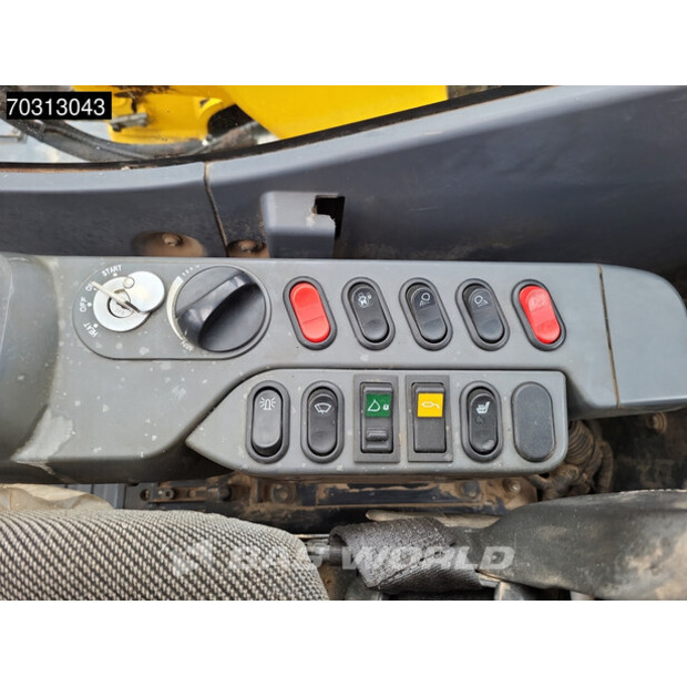 2016 كوماتسو PW180 -7E0-45605507