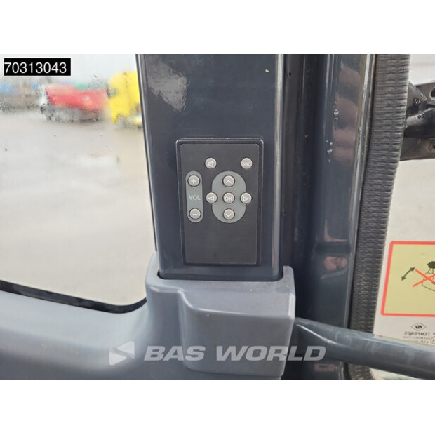 2016 كوماتسو PW180 -7E0-45605513