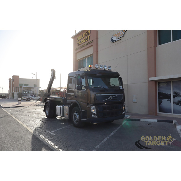 2013 فولفو FM440-45608693