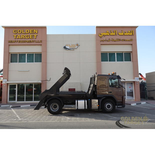 2013 فولفو FM440-45608695