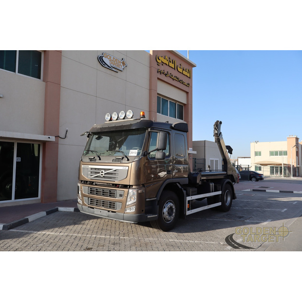 2013 فولفو FM440-45608699