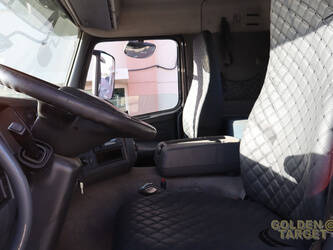 2013-volvo-fm440-1405571-45608713