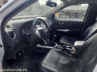 2019-nissan-np300-1425566-45618709