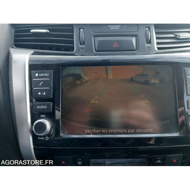 2019 نيسان NP300-45618712