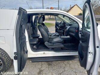 2019-nissan-np300-1425566-45618719