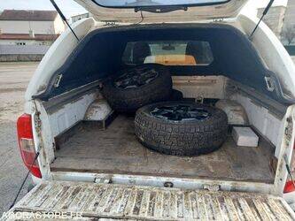 2019-nissan-np300-1425566-45618730