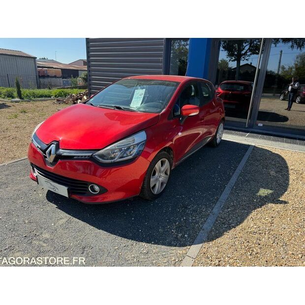 2014 رينو Clio-45618733