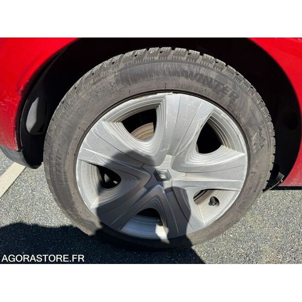 2014 رينو Clio-45618741