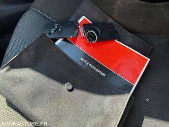 2014-renault-clio-1425567-45618744