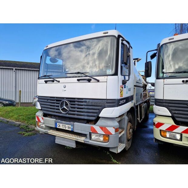 2000 Mercedes-Benz 2031-45618995