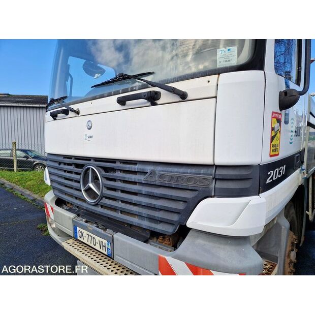 2000 Mercedes-Benz 2031-45619000