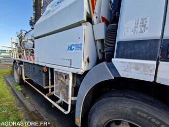 2000-mercedes-benz-2031-1425581-45619012