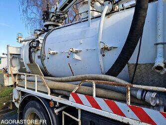 2000-mercedes-benz-2031-1425581-45619017