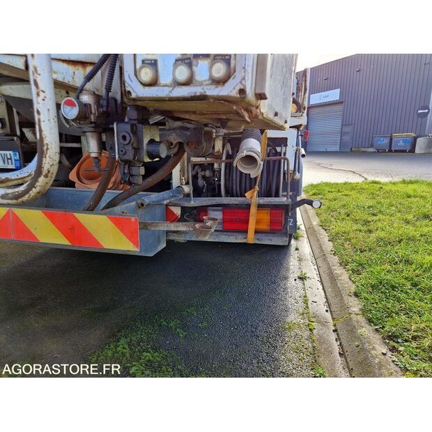 2000 Mercedes-Benz 2031-45619024