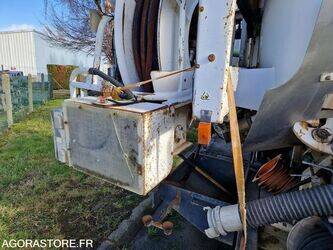 2000-mercedes-benz-2031-1425581-45619026