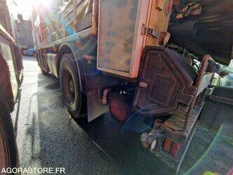 2000-mercedes-benz-2031-1425581-45619041