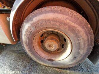 2000-mercedes-benz-2031-1425581-45619043