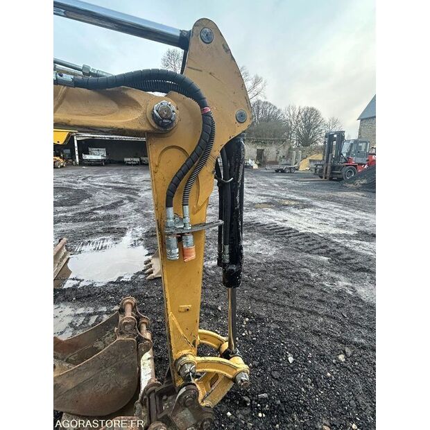 2016 Caterpillar 302.7DCR-45619113