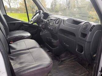 2019-renault-master-1425589-45619144