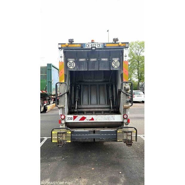 2013 رينو Midlum-45619149