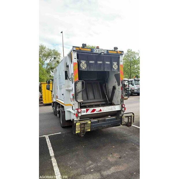 2013 رينو Midlum-45619151