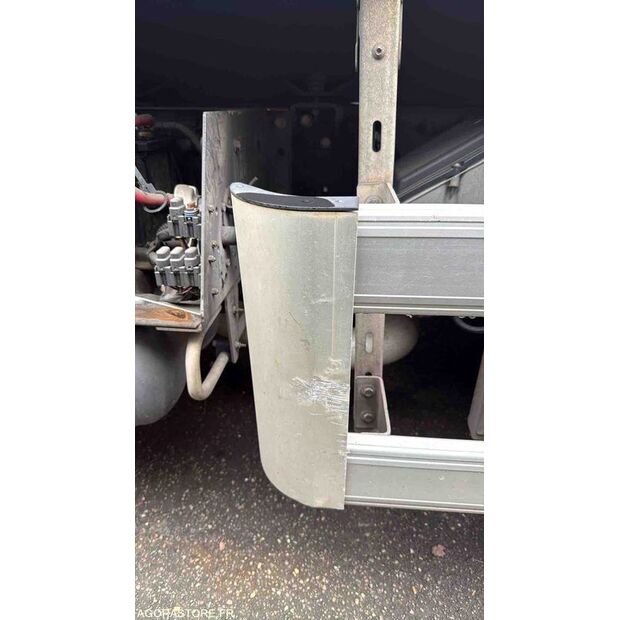 2013 رينو Midlum-45619161