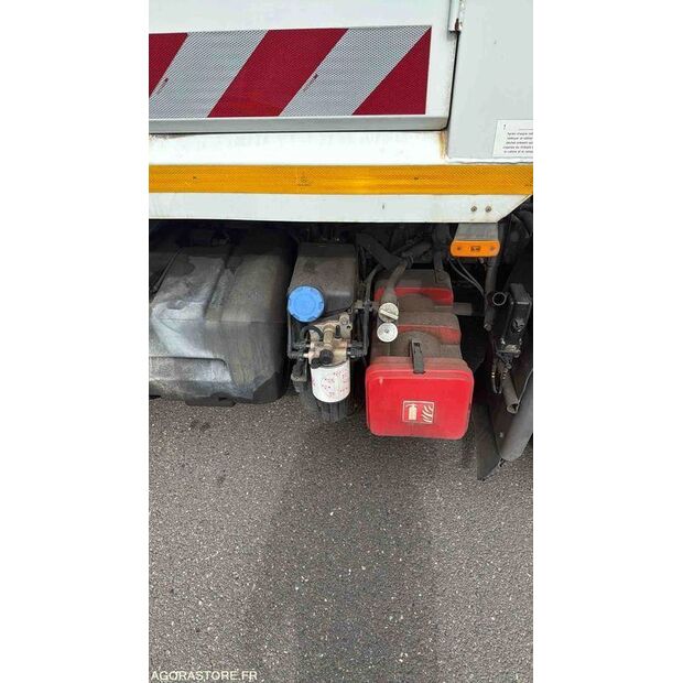 2013 رينو Midlum-45619163