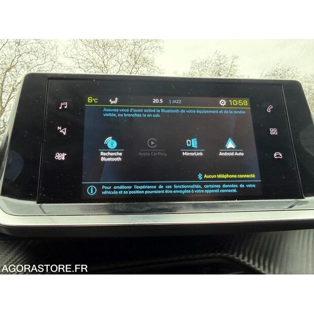 2022 Peugeot 208-45619197