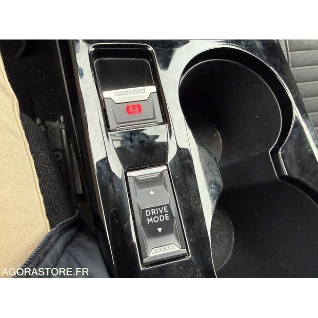 2022 Peugeot 208-45619202