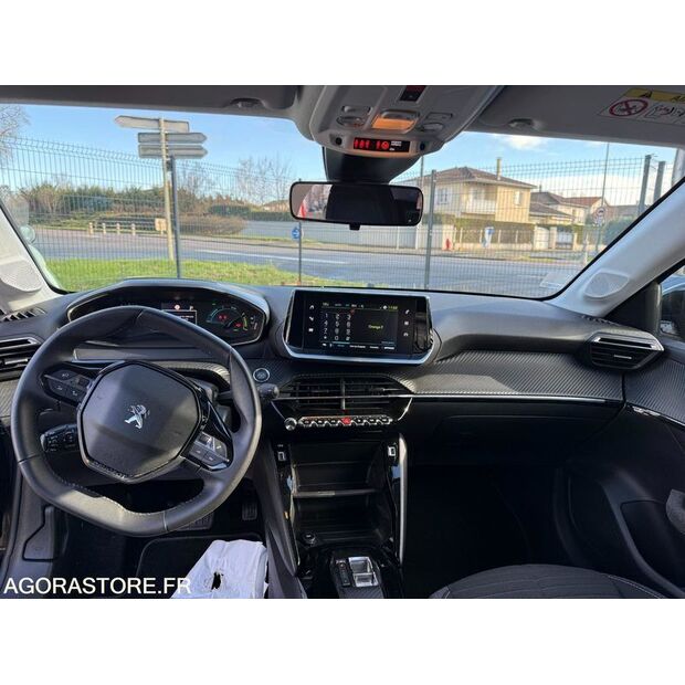 2022 Peugeot 208-45619204